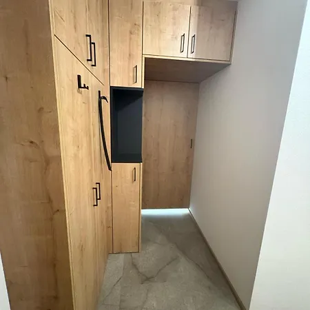 Danner * Wolfsegg am Hausruck