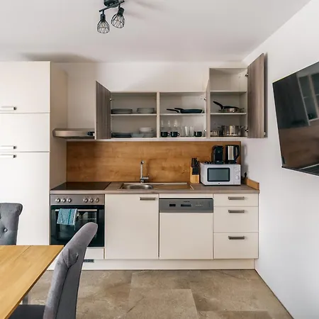Danner Wolfsegg Am Hausruck- & Business-appartements Ruhige Lage, Moderne Ausstattung, Faire Preise * Wolfsegg am Hausruck