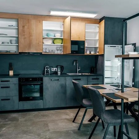 Appartement Danner Wolfsegg Am Hausruck- & Business-appartements Ruhige Lage, Moderne Ausstattung, Faire Preise