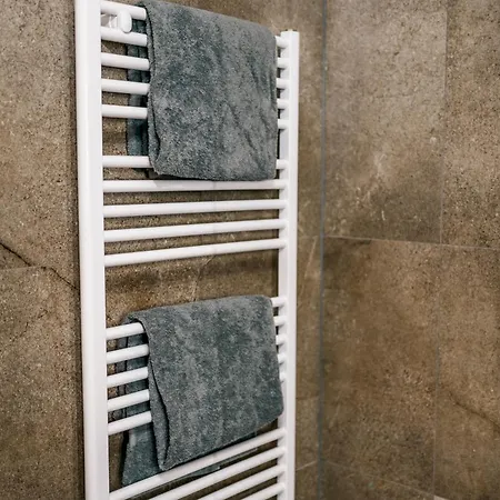 Danner Wolfsegg Am Hausruck- & Business-appartements Ruhige Lage, Moderne Ausstattung, Faire Preise * Wolfsegg am Hausruck